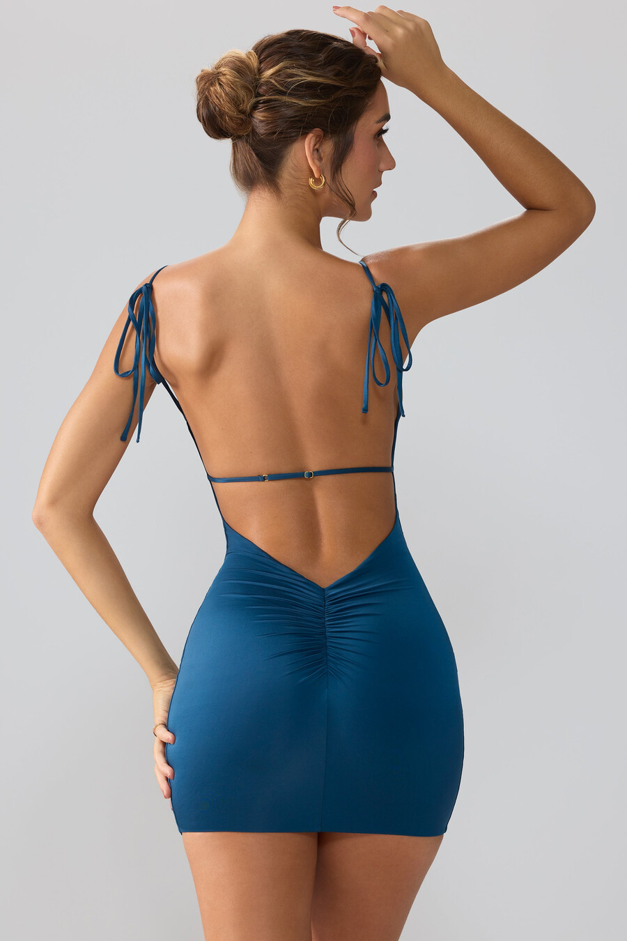 nauwsluitende jersey mini-jurk met open rug in middernachtblauw