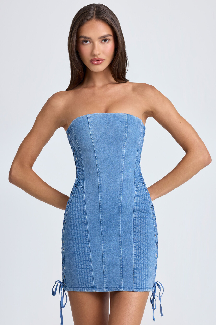 bandeau mini-jurk met vetersluiting in middenblauw stonewash
