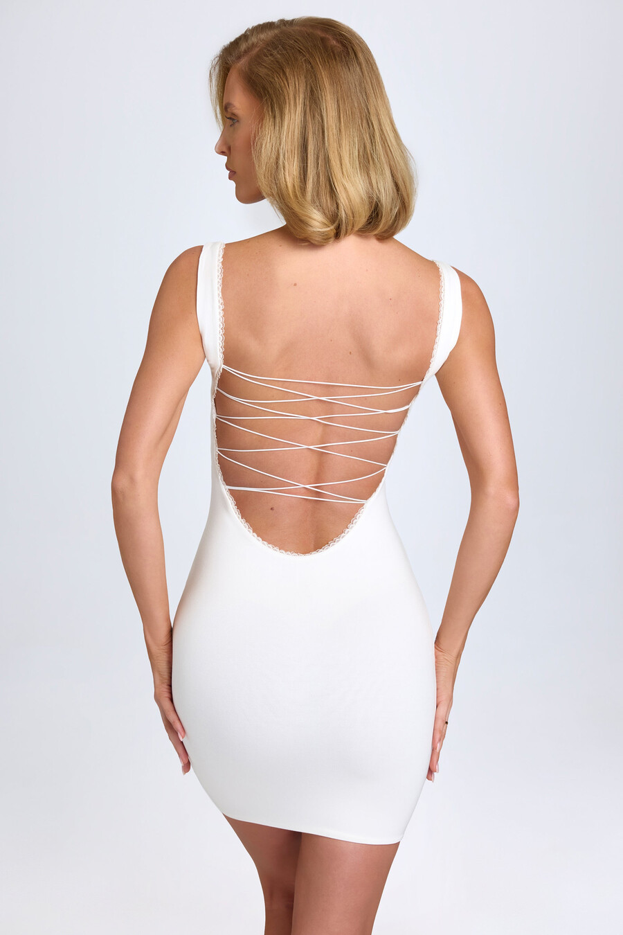 modal bodycon mini-jurk met kanten details in wit