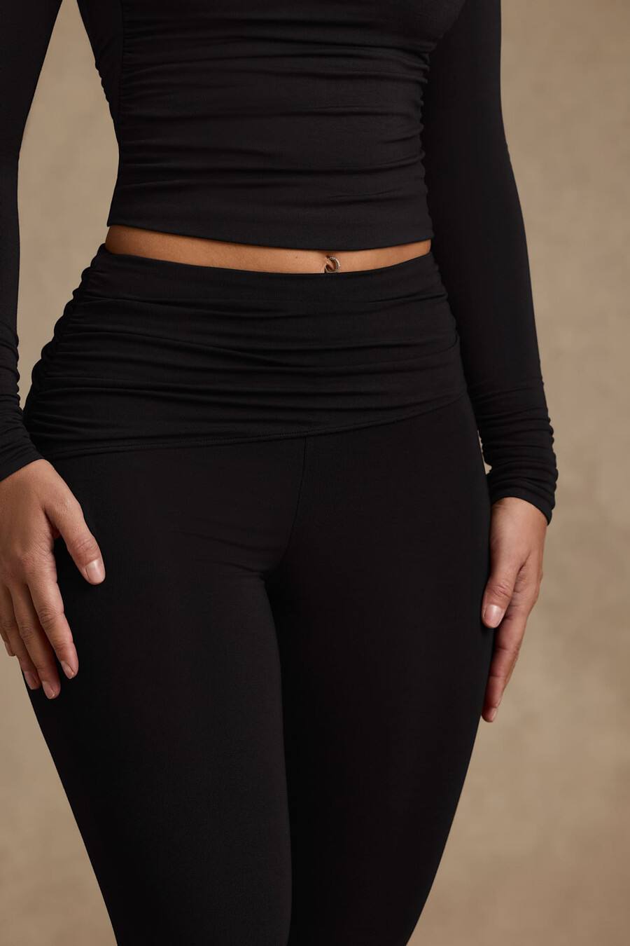 modal legging met plooien en middelhoge taille in zwart