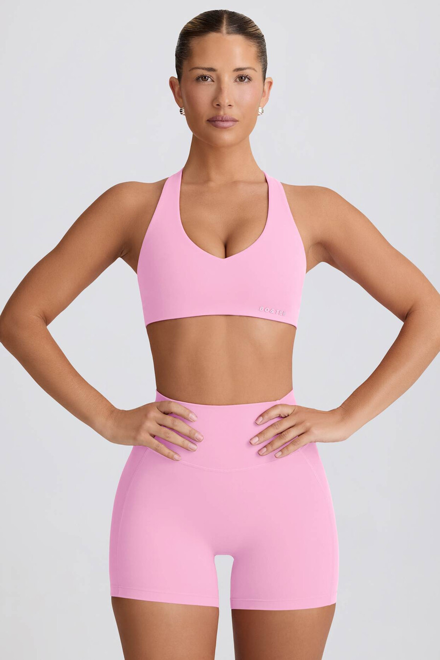 zachte sportieve minishorts in babyroze.