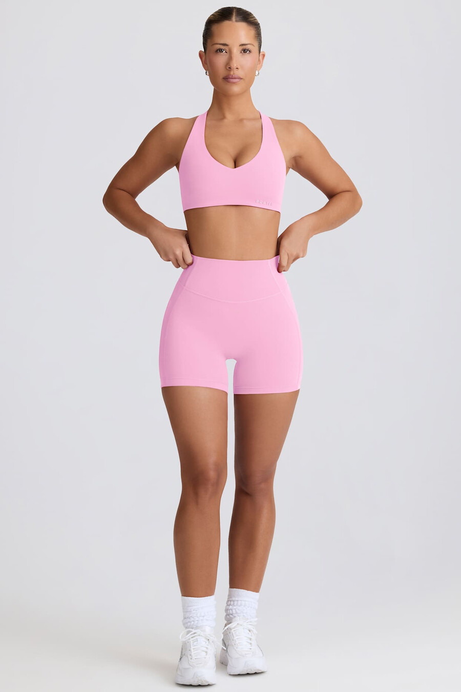 zachte sportieve minishorts in babyroze.
