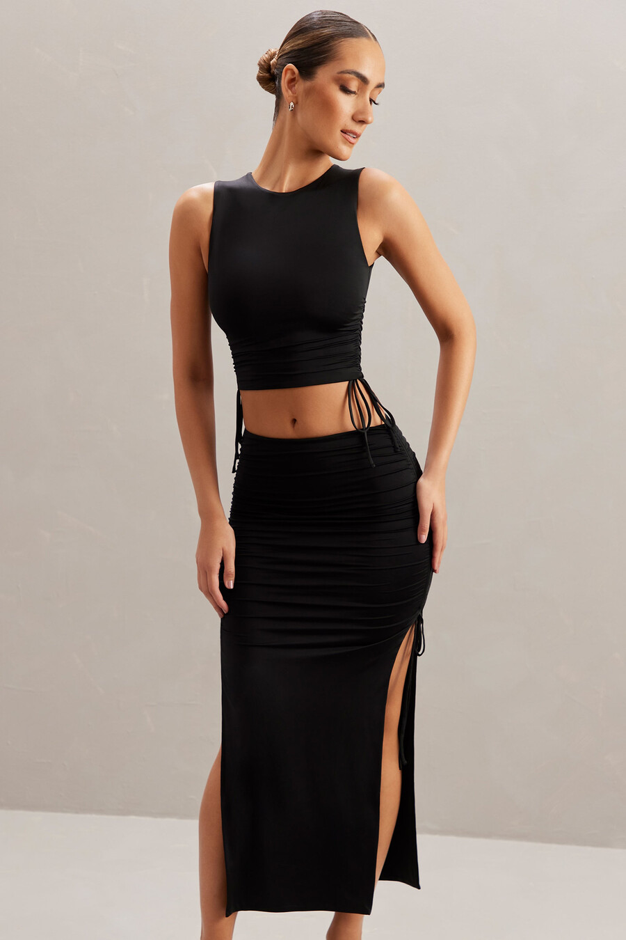 midi rok met middelhoge taille in zwart