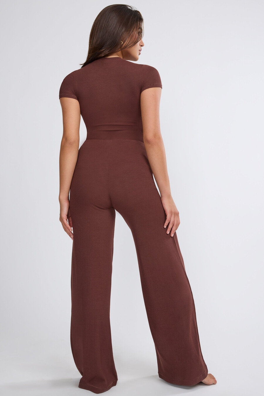 middelhoge taille wijde pijpen broek in chocoladebruin