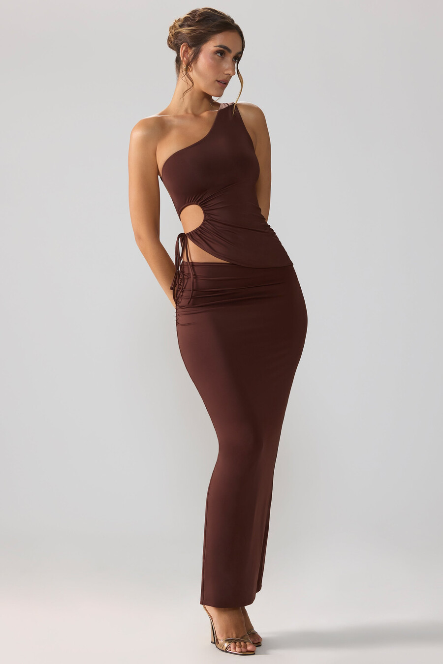soepele jersey maxi-rok met asymmetrische taille in espresso