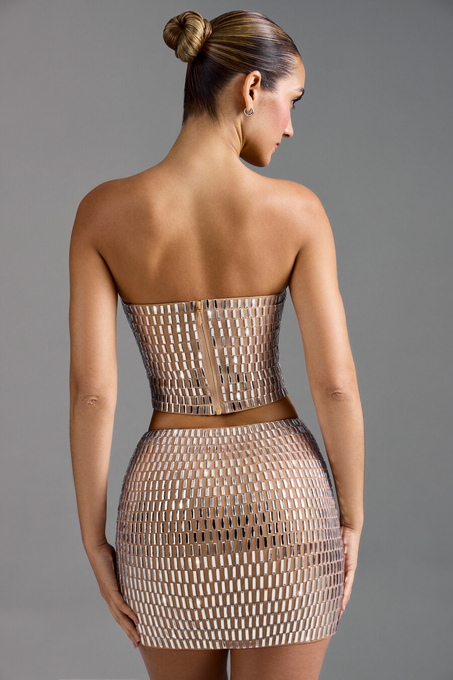 versierde micro-minirok met lage taille in amandelkleur