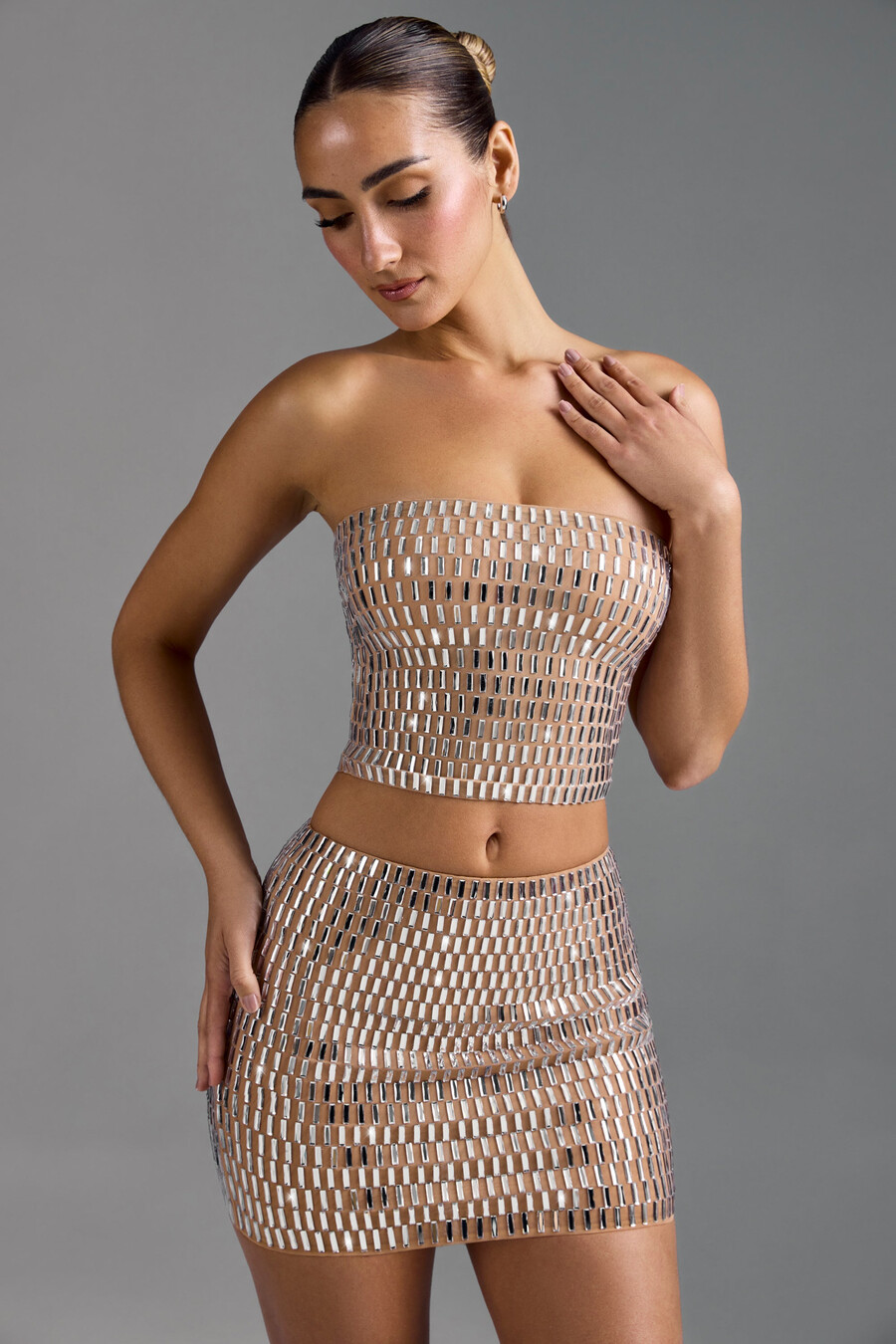 versierde micro-minirok met lage taille in amandelkleur