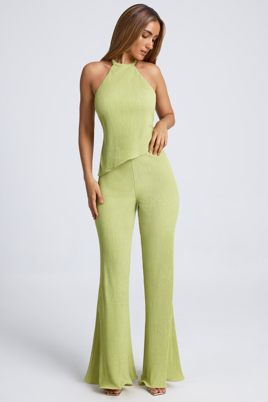 hoge taille broek met wijde pijpen in olijfgroen