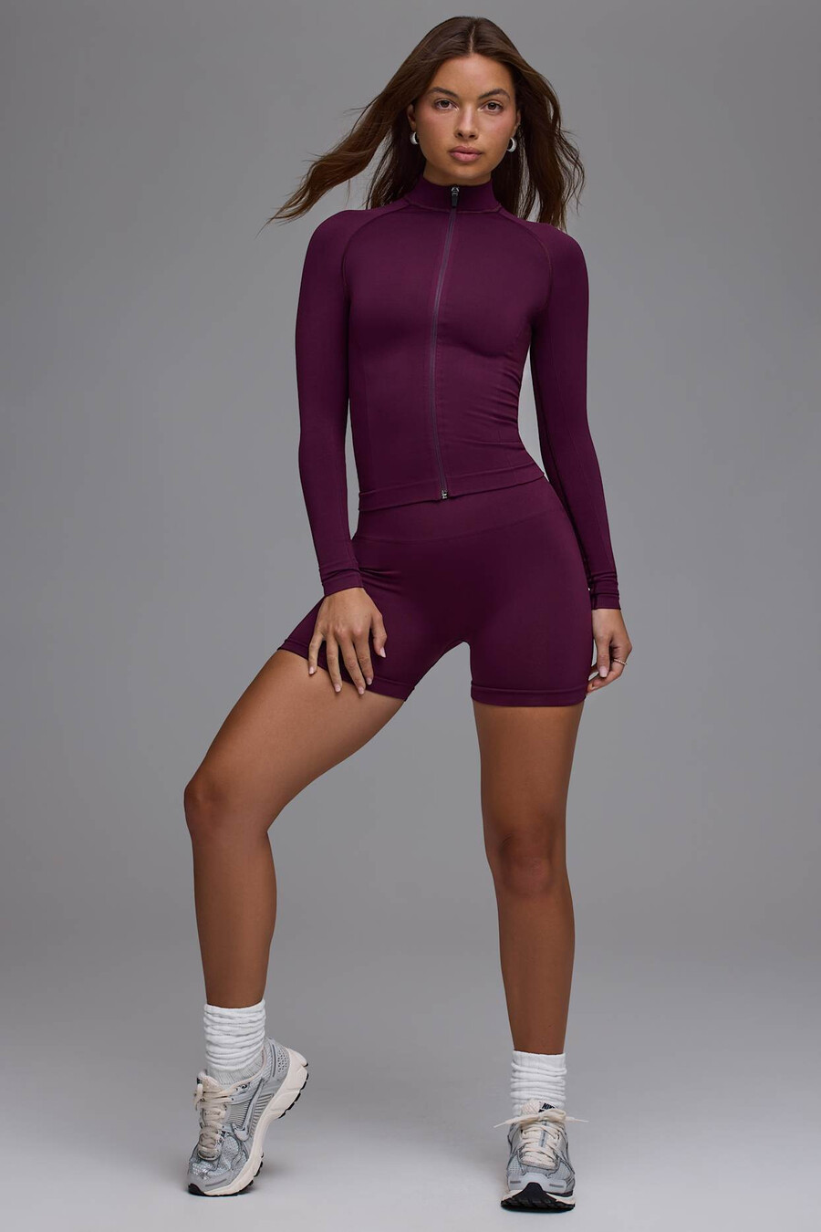 define luxe mini-shorts met hoge taille in de kleur druif