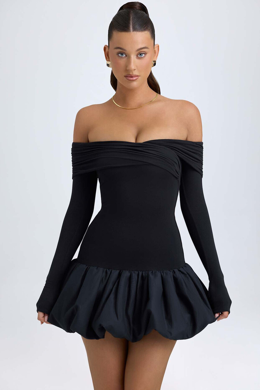 modal off-shoulder mini-jurk met ballonzoom in zwart