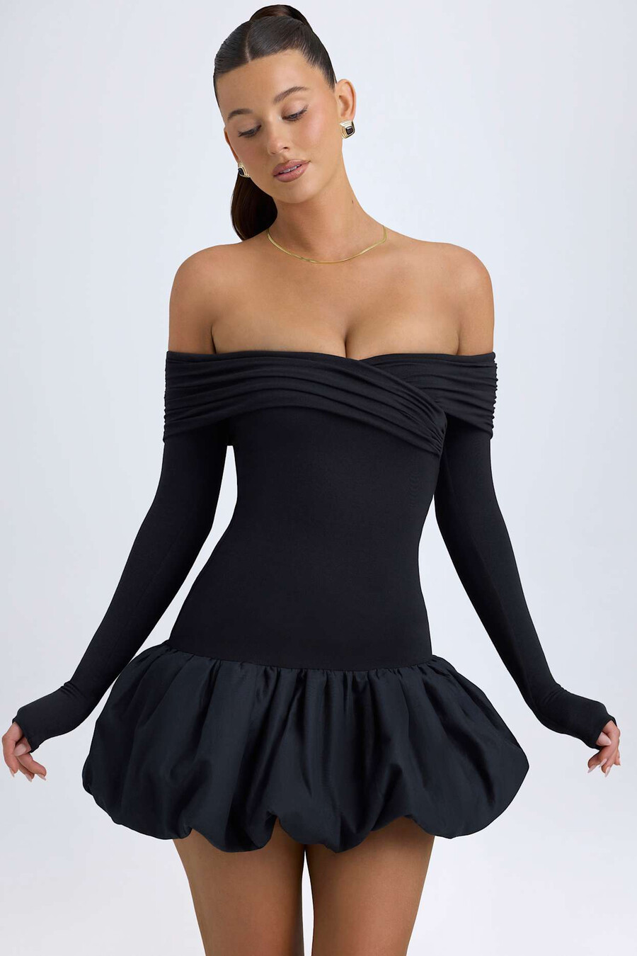 modal off-shoulder mini-jurk met ballonzoom in zwart