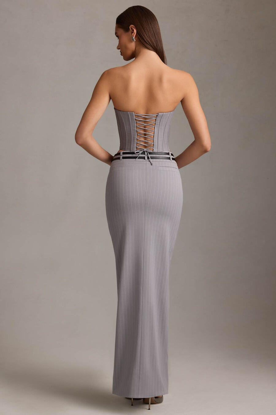 maxi rok met krijtstreep en lage taille in grijs