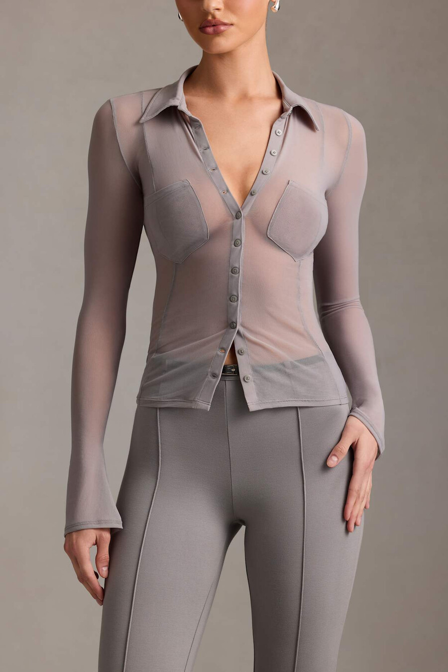 doorzichtige blouse met lange mouwen in grijs
