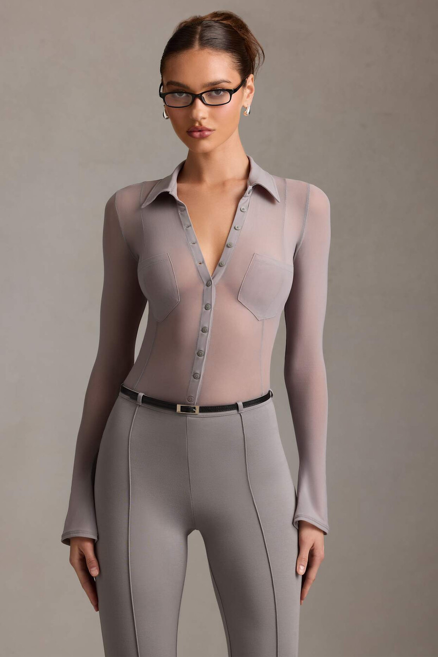 doorzichtige blouse met lange mouwen in grijs