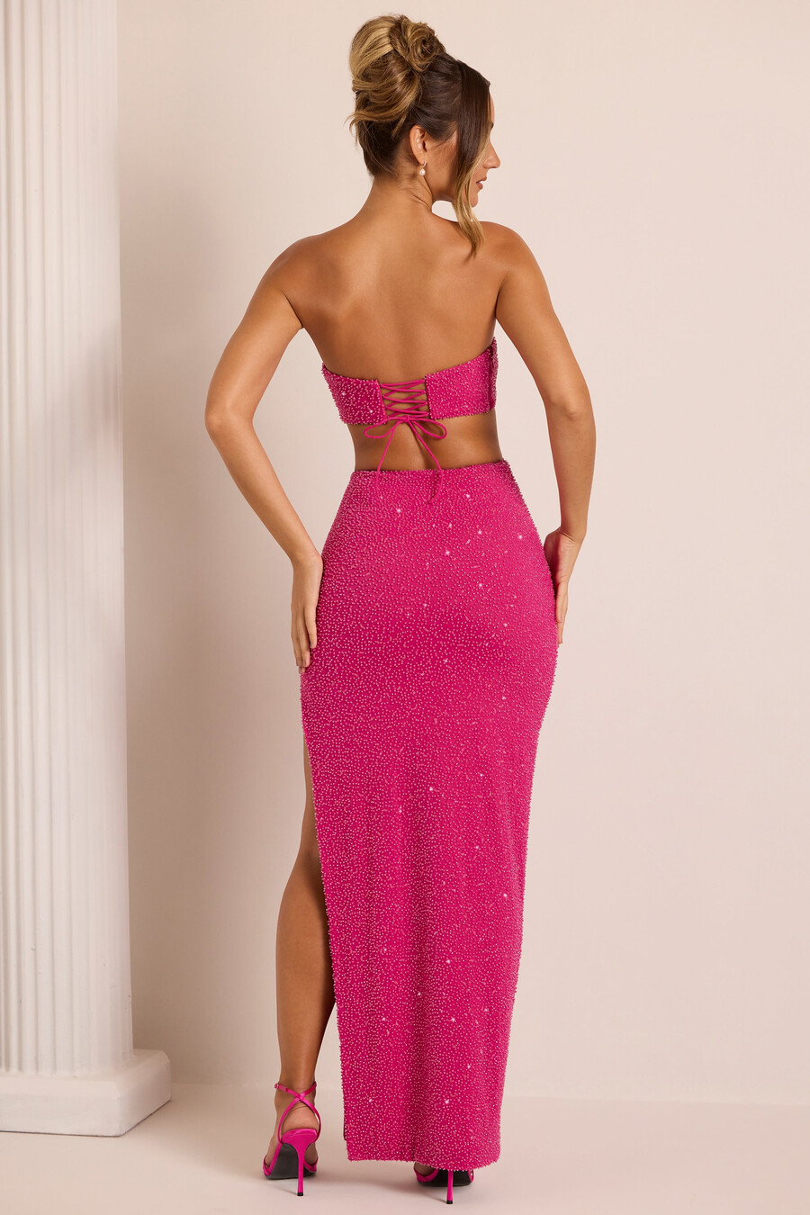 versierde maxi-jurk met uitsnijdingen in fuchsia