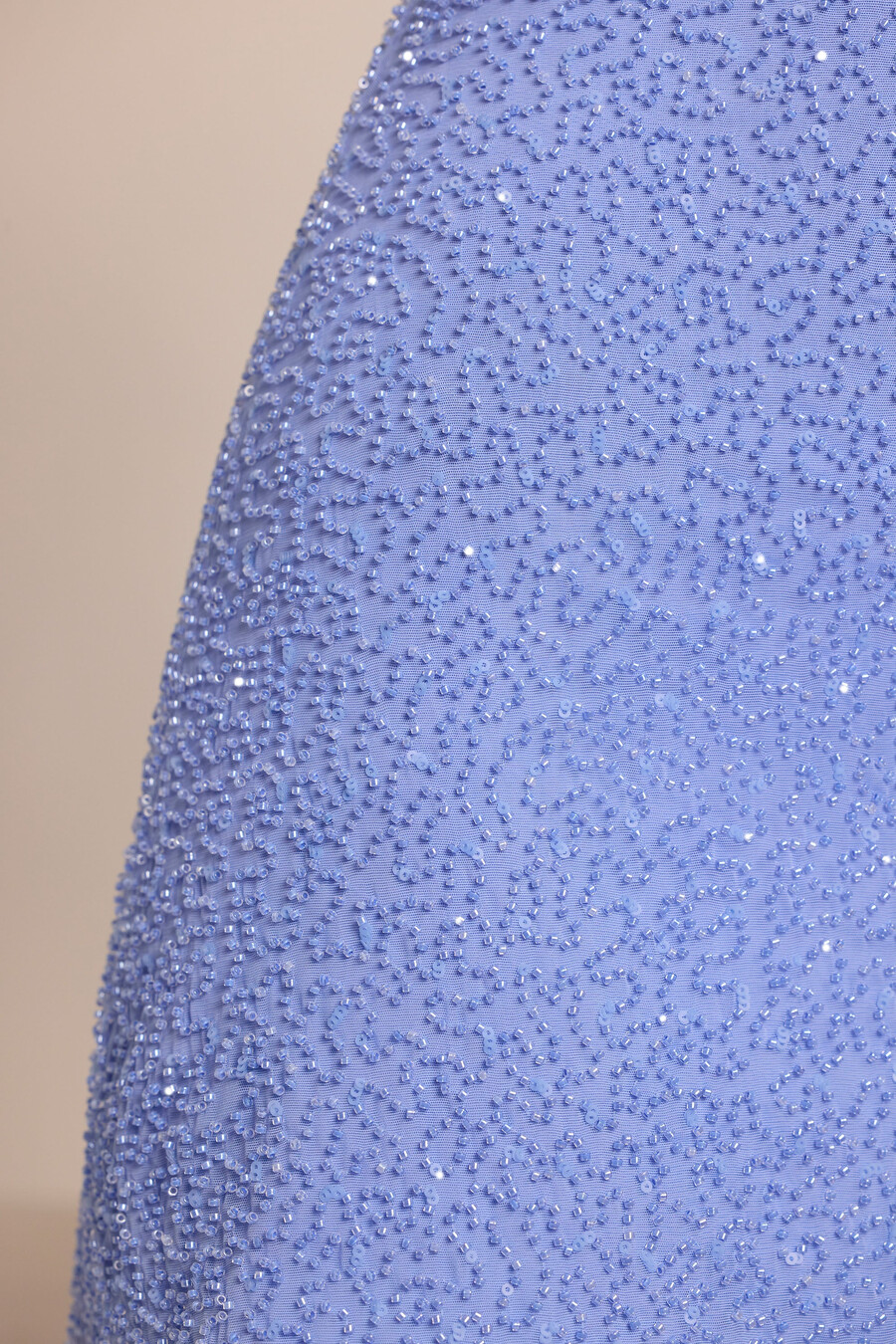 versierde mini-jurk met uitsnijdingen in poederblauw