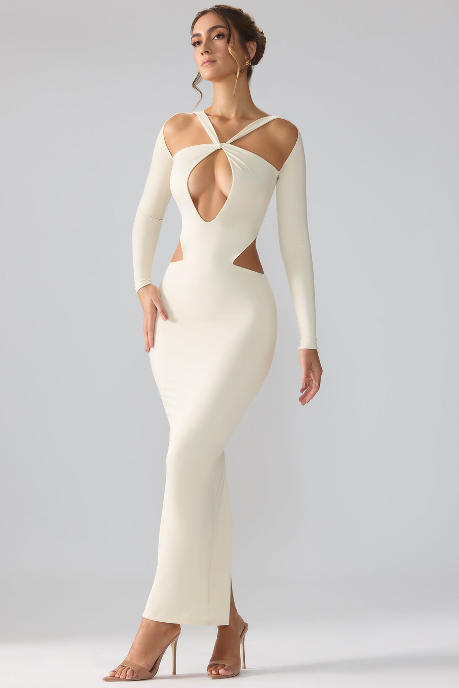premium jersey maxi-jurk met lange mouwen en uitsnijdingen in ivoor