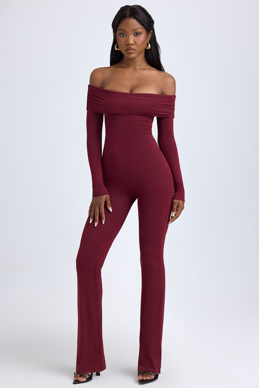 modal off-shoulder jumpsuit met ruches in wijnrood