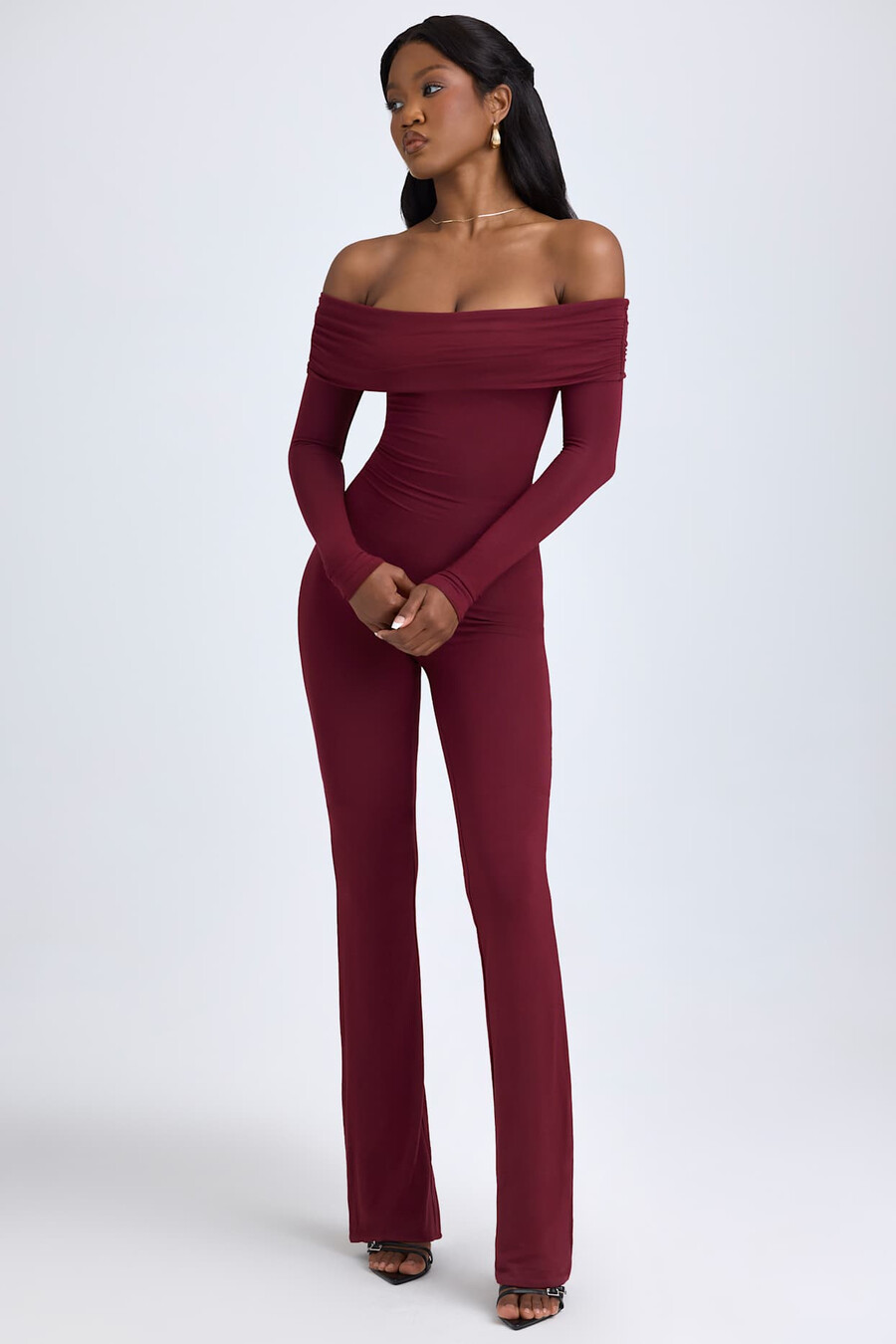 modal off-shoulder jumpsuit met ruches in wijnrood