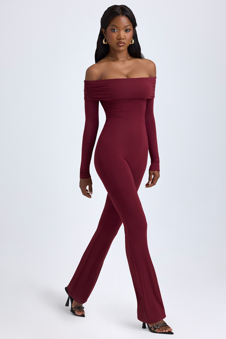 modal off-shoulder jumpsuit met ruches in wijnrood