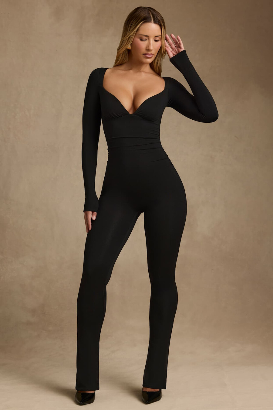 modal jumpsuit met lange mouwen en plooien in zwart