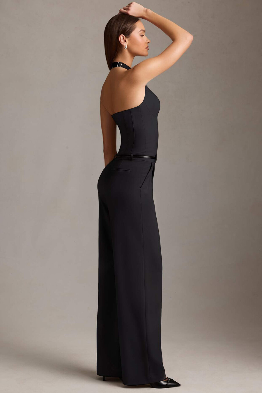 jumpsuit met halternek en korsetdetails in zwart