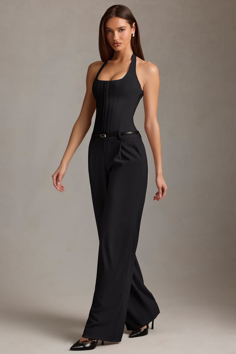 jumpsuit met halternek en korsetdetails in zwart
