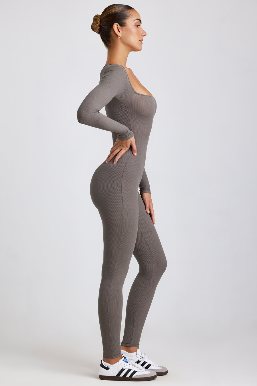geribbelde modal jumpsuit met lange mouwen in grijs