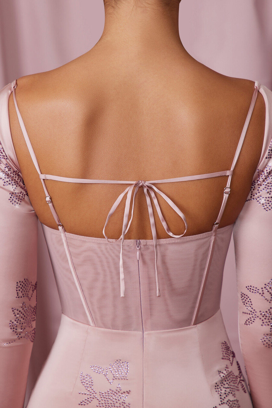 mini-jurk met lange mouwen en korset in mauve