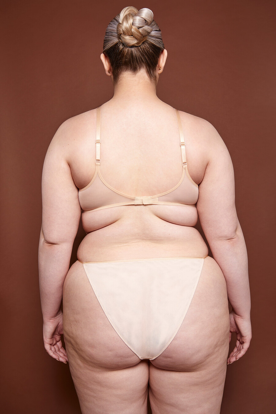 zachte mesh triangelbeha met één laag in beige