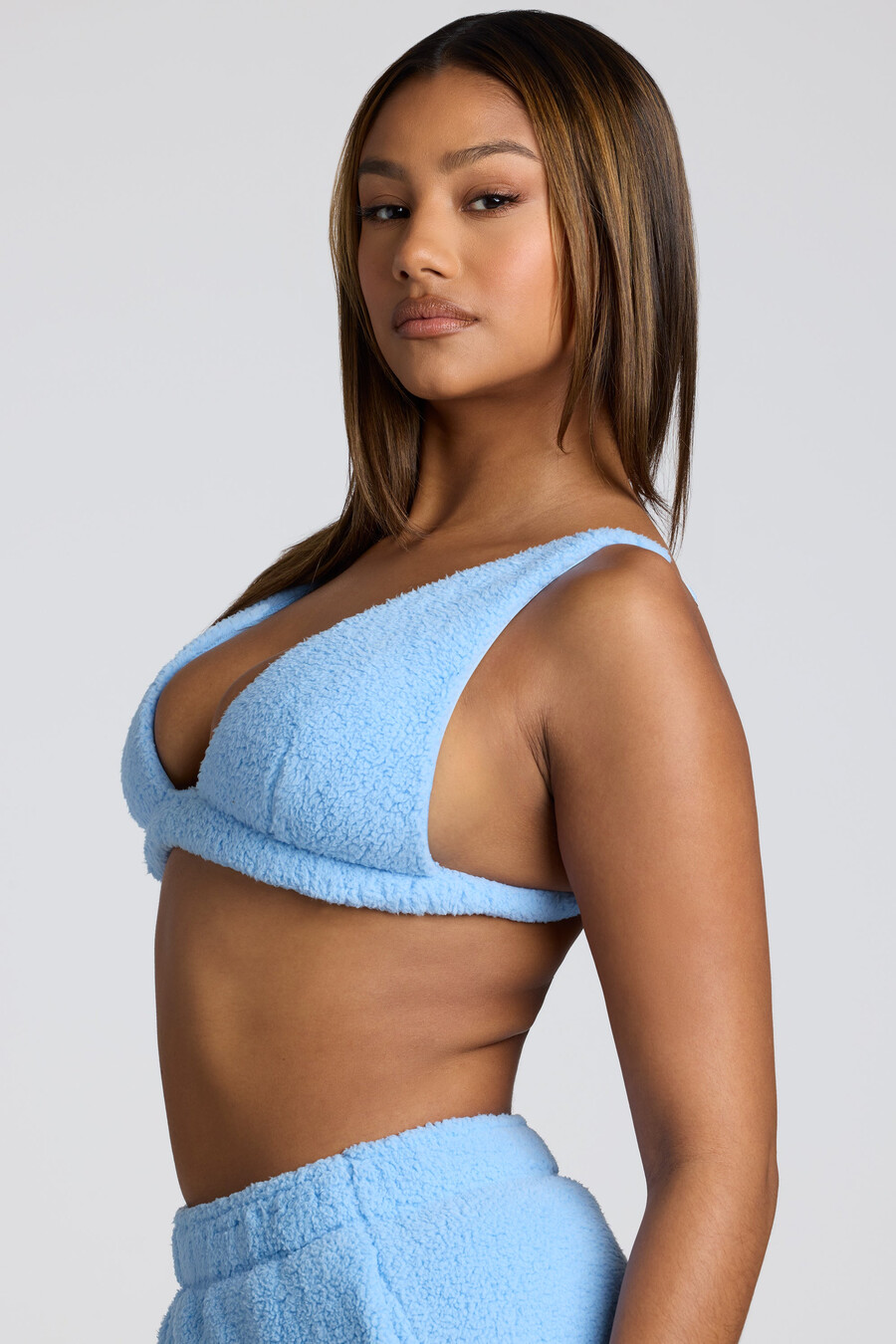 fleece bralette met v-hals in babyblauw