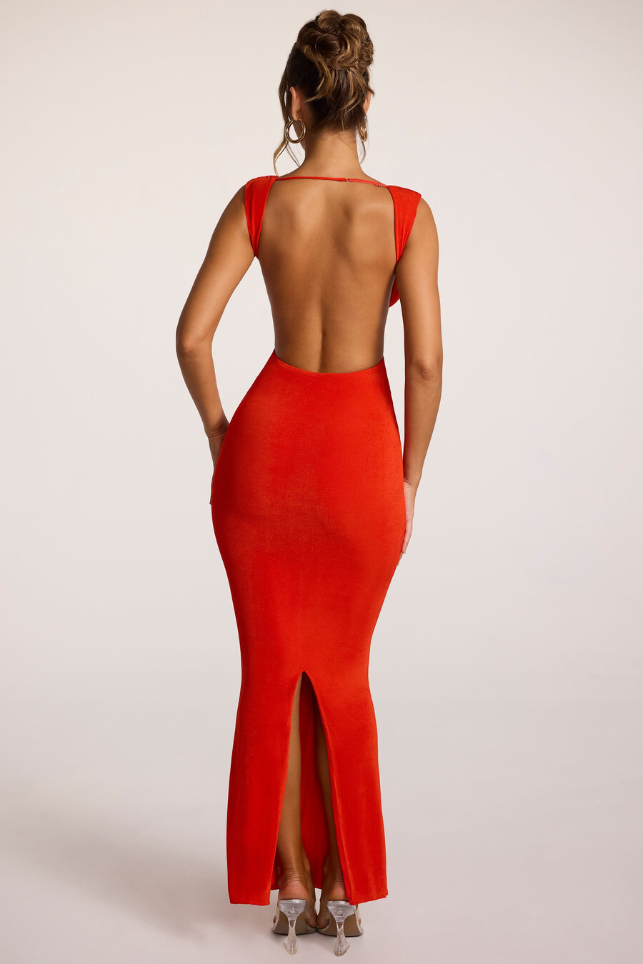 maxi-jurk met diepe v-hals van gestructureerde jersey in vurig rood.
