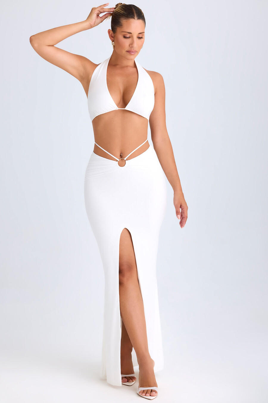 maxi rok met middelhoge taille en metalen details in wit