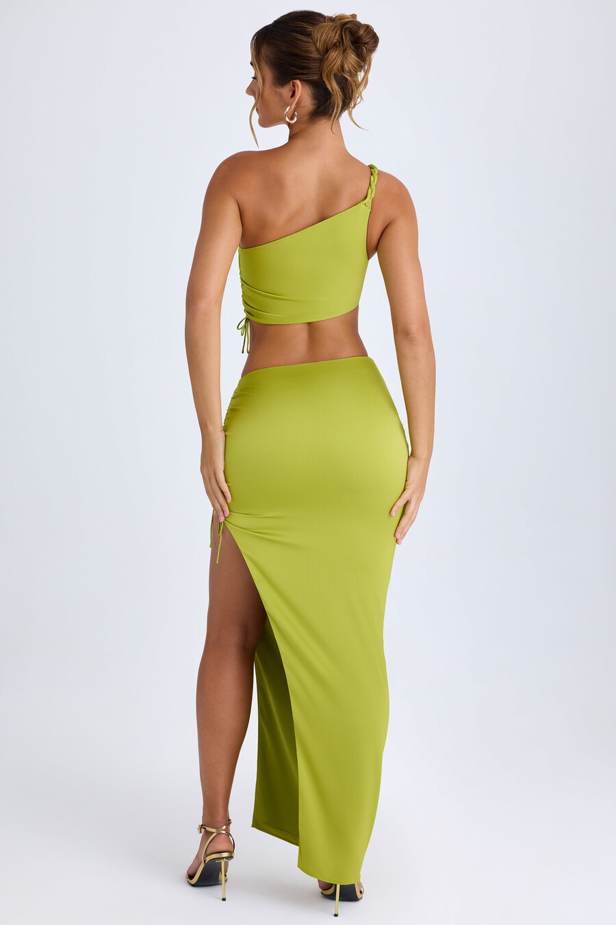 maxi-rok met plooien en asymmetrische taille in perengroen