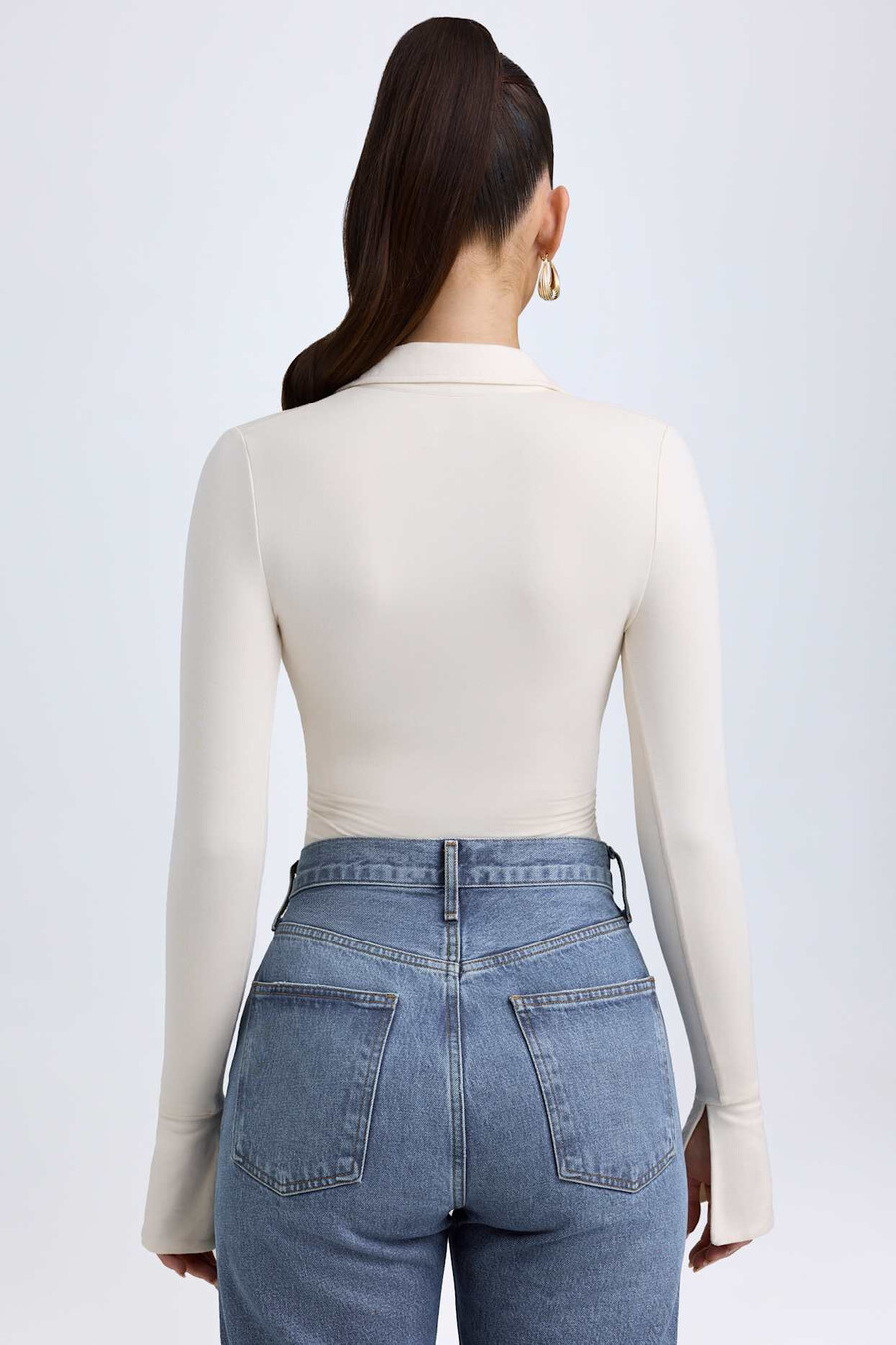 modal bodysuit met diepe v-hals in ivoor