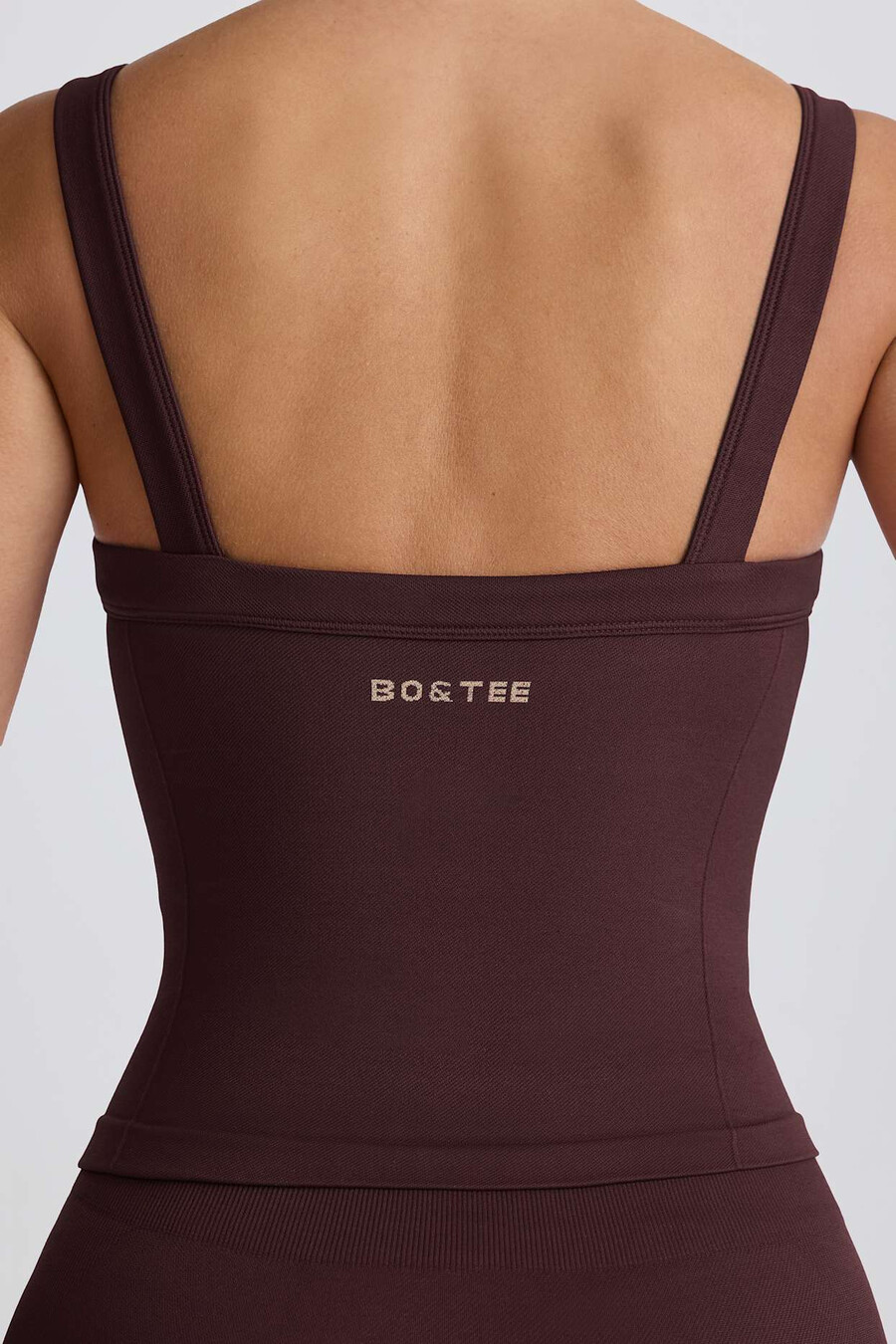 super sculpt seamless longline tanktop in chocoladebruin