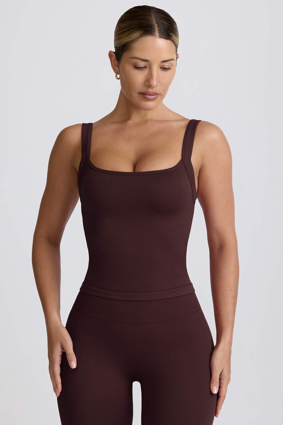 super sculpt seamless longline tanktop in chocoladebruin