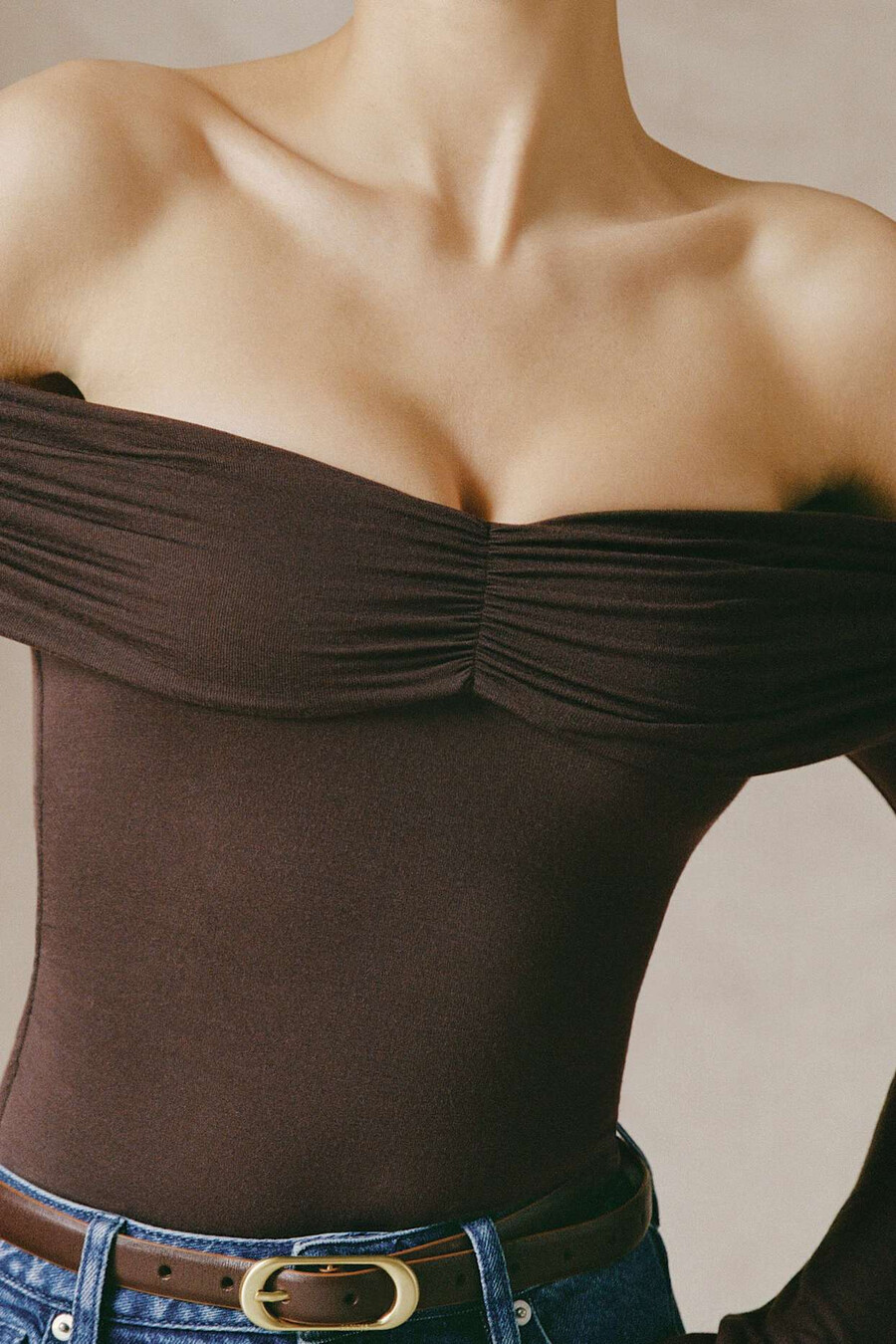 off-shoulder top met ruches van modal en kasjmier in espresso