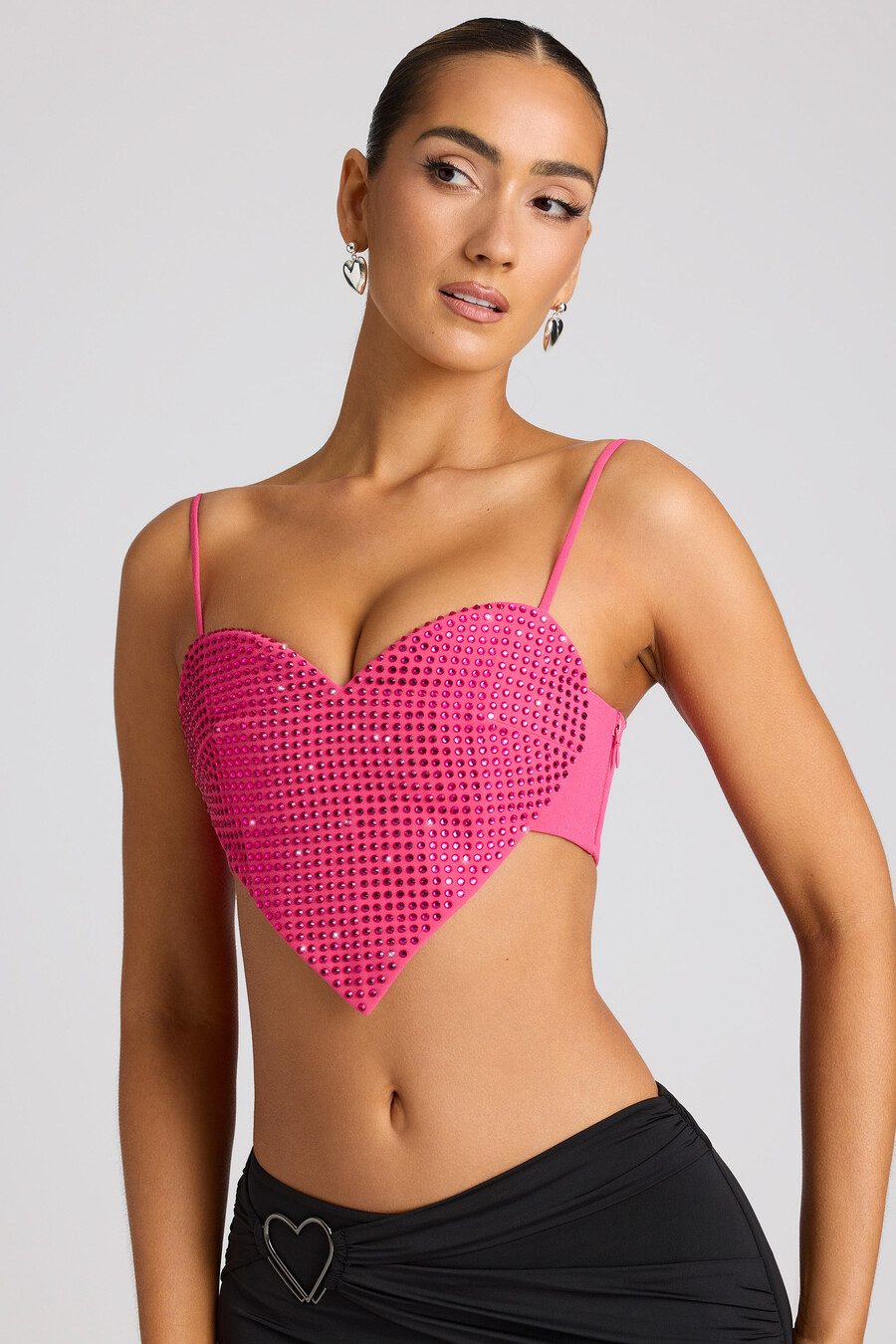 crop top met hartjesdetails in magenta.