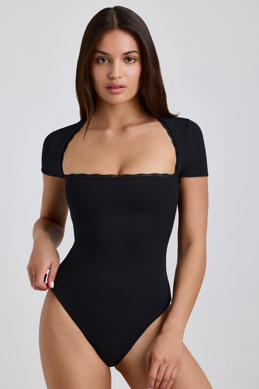 geribbelde modal bodysuit met kanten afwerking in zwart
