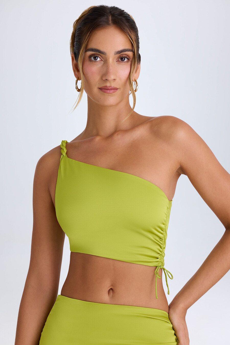geplooide asymmetrische crop top in perengroen