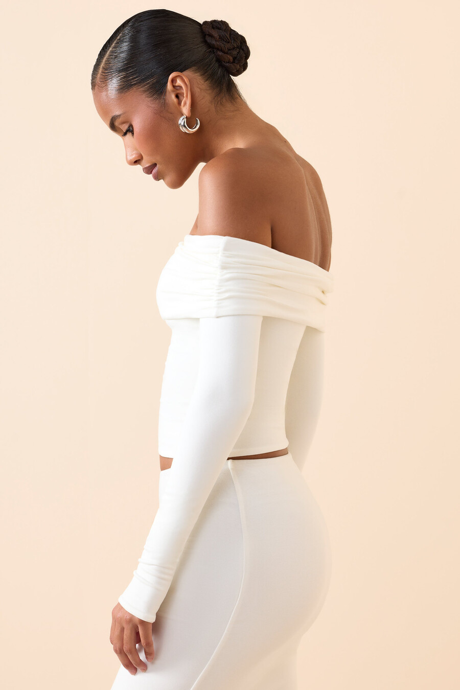 off-shoulder top met lange mouwen van modal in wit