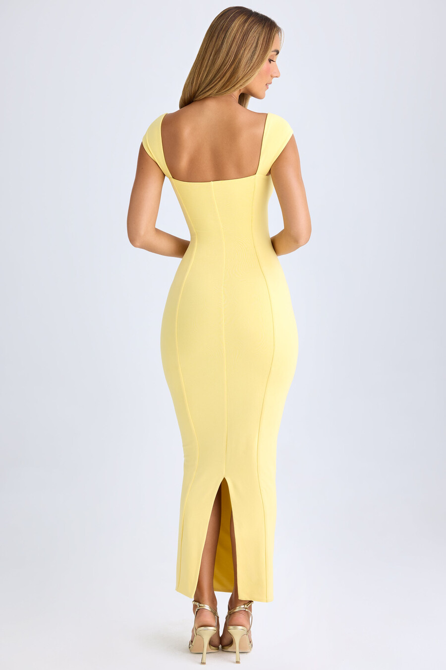 modal maxi-jurk met sweetheart-halslijn in citroensorbet.